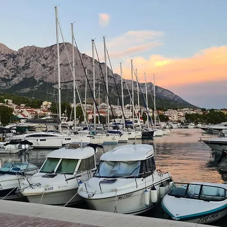 Baska Voda Apartment